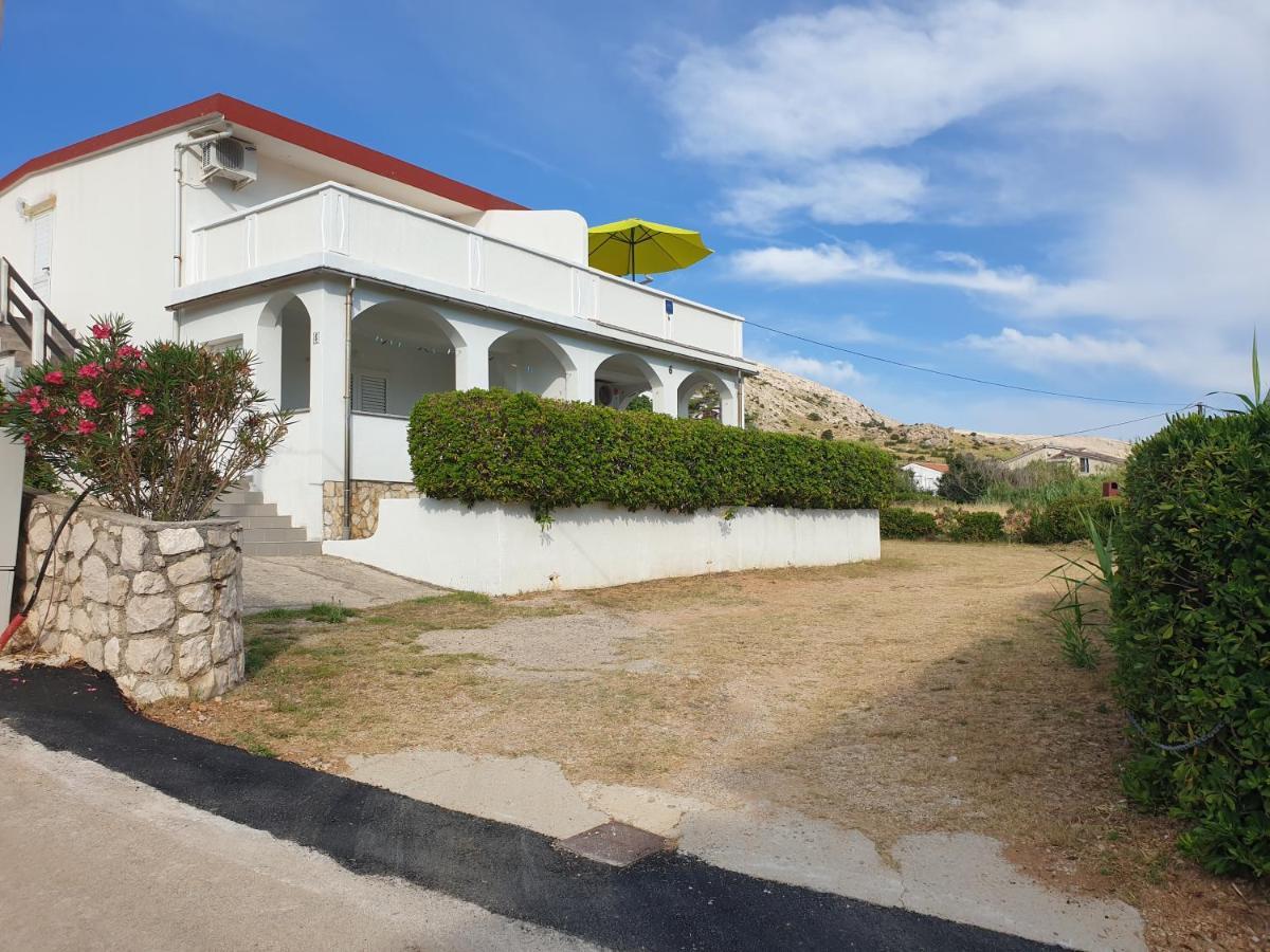 Apartmani Volaric Pag Pag Town Exterior photo